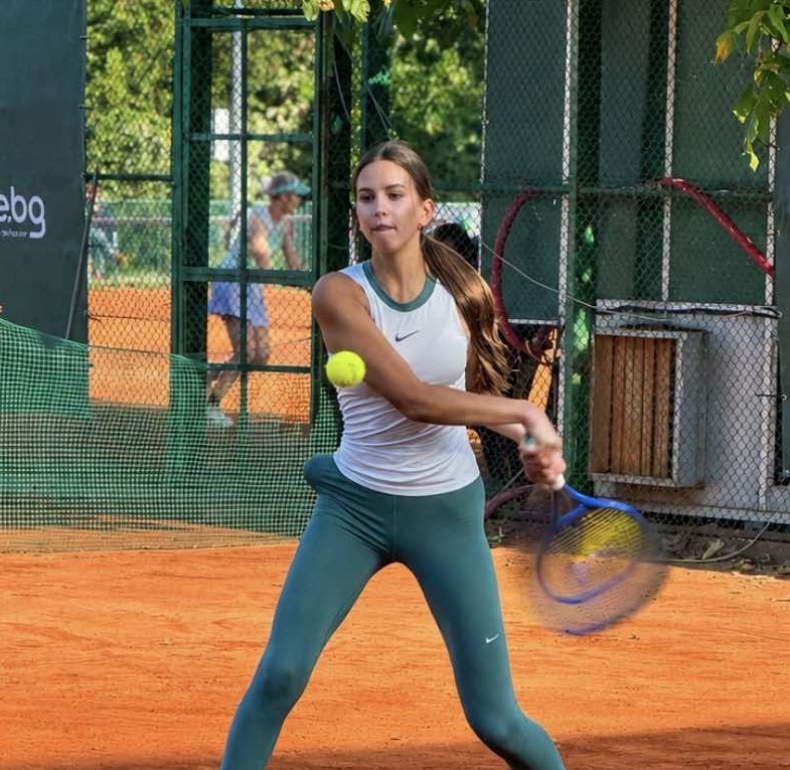 21 българчета ще играят във втория кръг на турнир от World Tennis Tour Juniors в Пазарджик