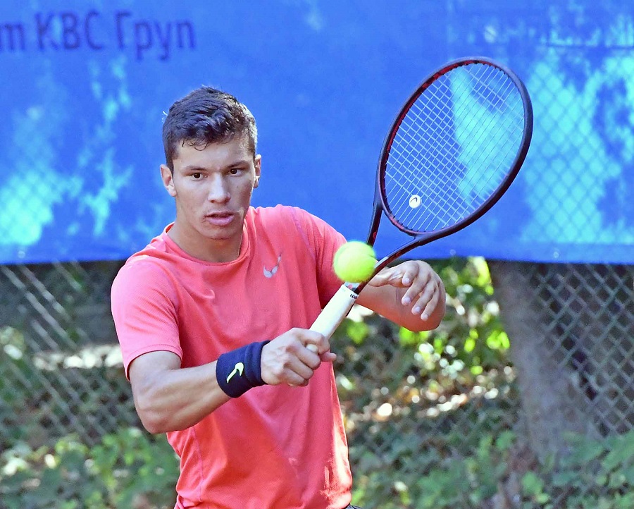 Нови български победи на турнир от ITF в Румъния