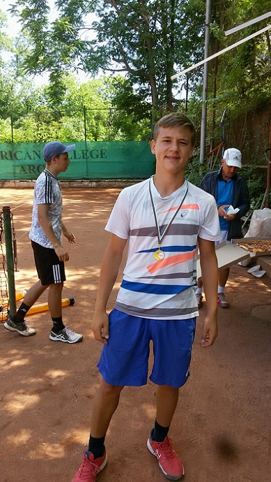 Денислав Маринов спечели Регионален турнир до 18 год. във Велико Търново