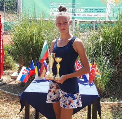 Денислава Глушкова e шампион по двойки и втора на сингъл на турнир от ITF в Кипър