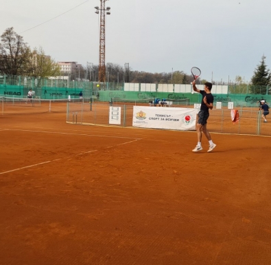 Петима българи са на четвърфиналите на турнира от първа категория на ITF Пловдив къп