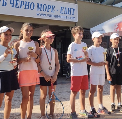 Александър Димитров и Дарина Енчева спечелиха регионално до 10 г. във Варна